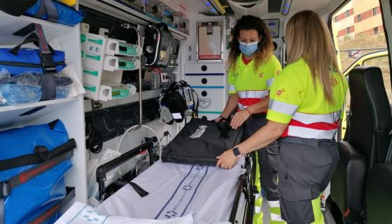 Ambulansepersonell. 