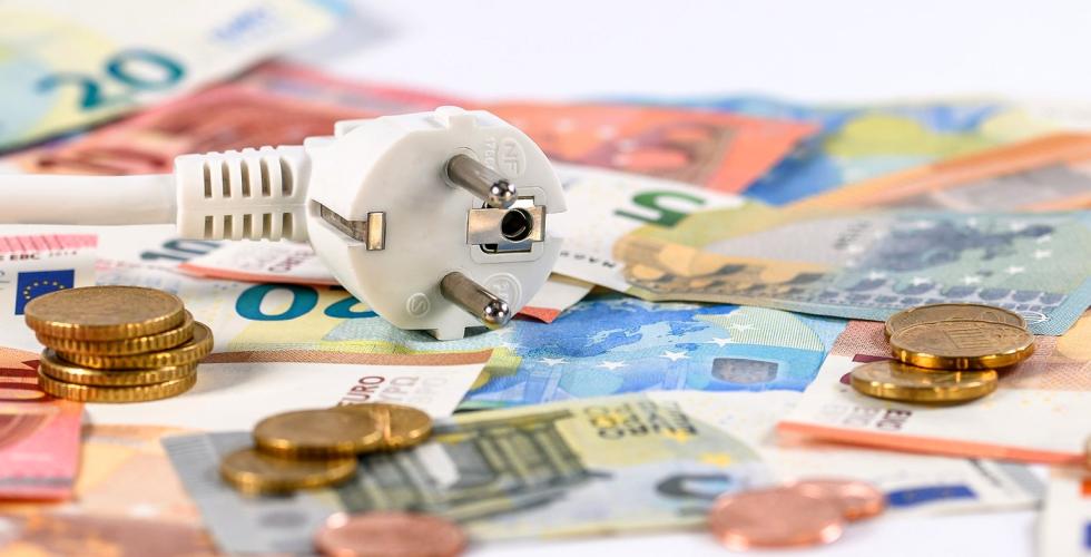 euro_penger_strømkontakt_elektrisitet