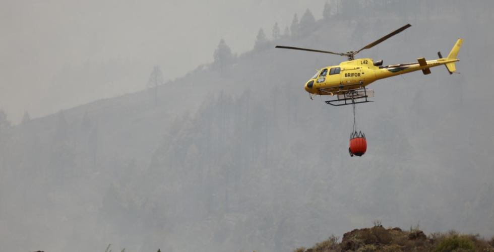 Brannhelikopter fra Brifor