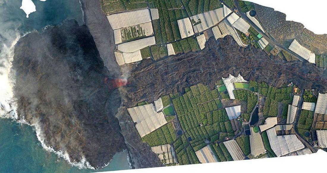 Vulkanutbrudd på La Palma september 2021. Dag 11. Ny landtunge. Vulkanutbrudd på La Palma september 2021. Dag 11. Ny landtunge.