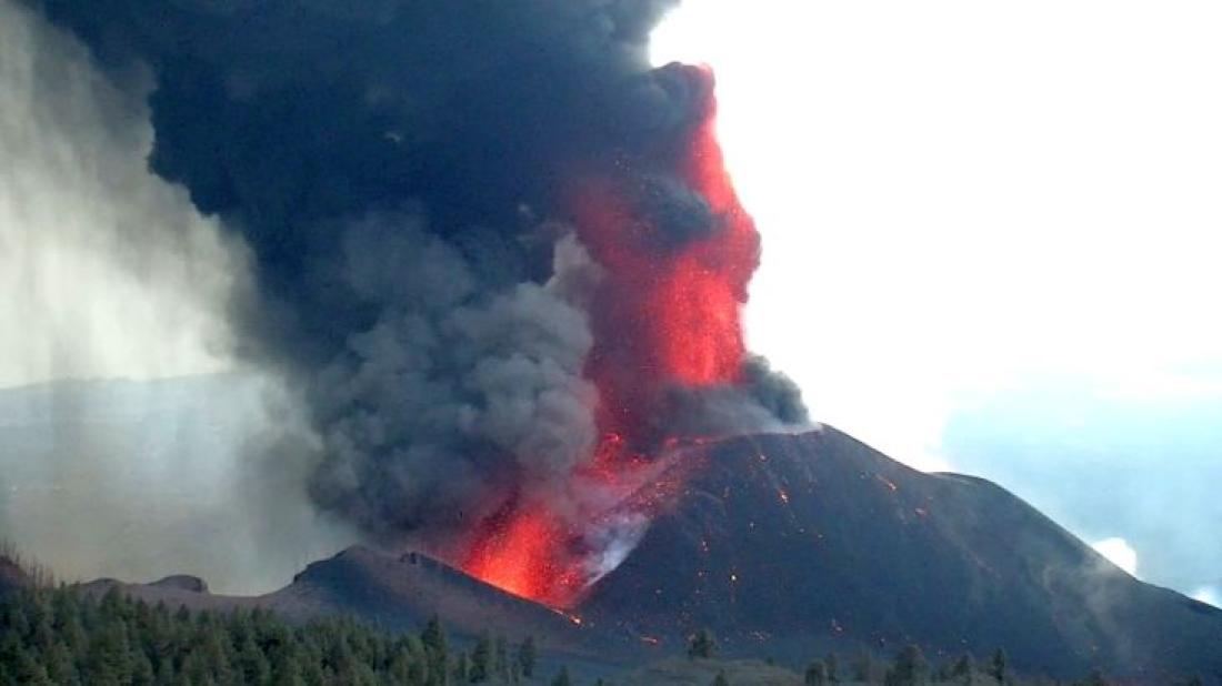 Vulkanutbrudd på La Palma 2021. Dag 32. Vulkanutbrudd på La Palma 2021. Dag 32.